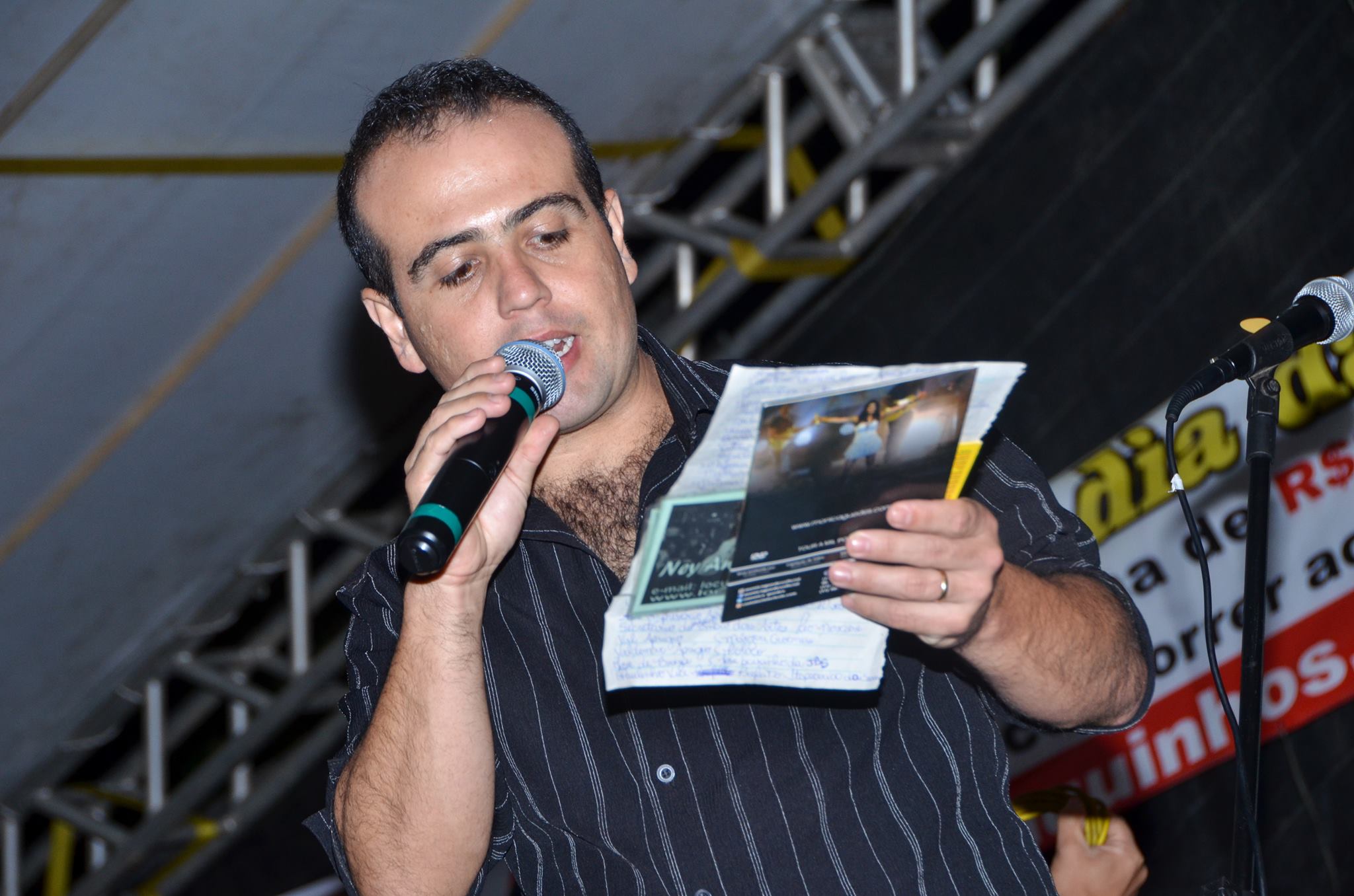 Locutor Ney Andrade em Eventos.jpg